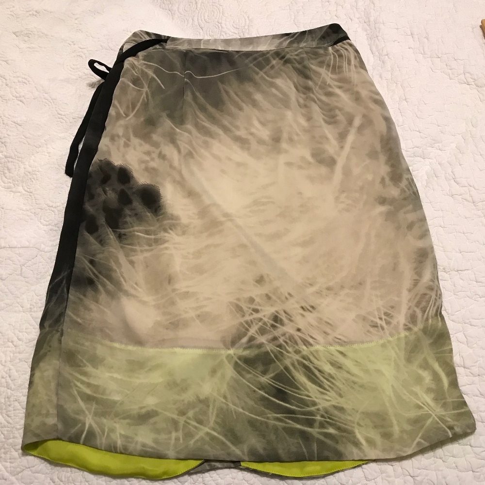 Stunning Simply Vera Vera Wang wrap skirt in black, gray & lime green (XS) - Picture 4 of 16